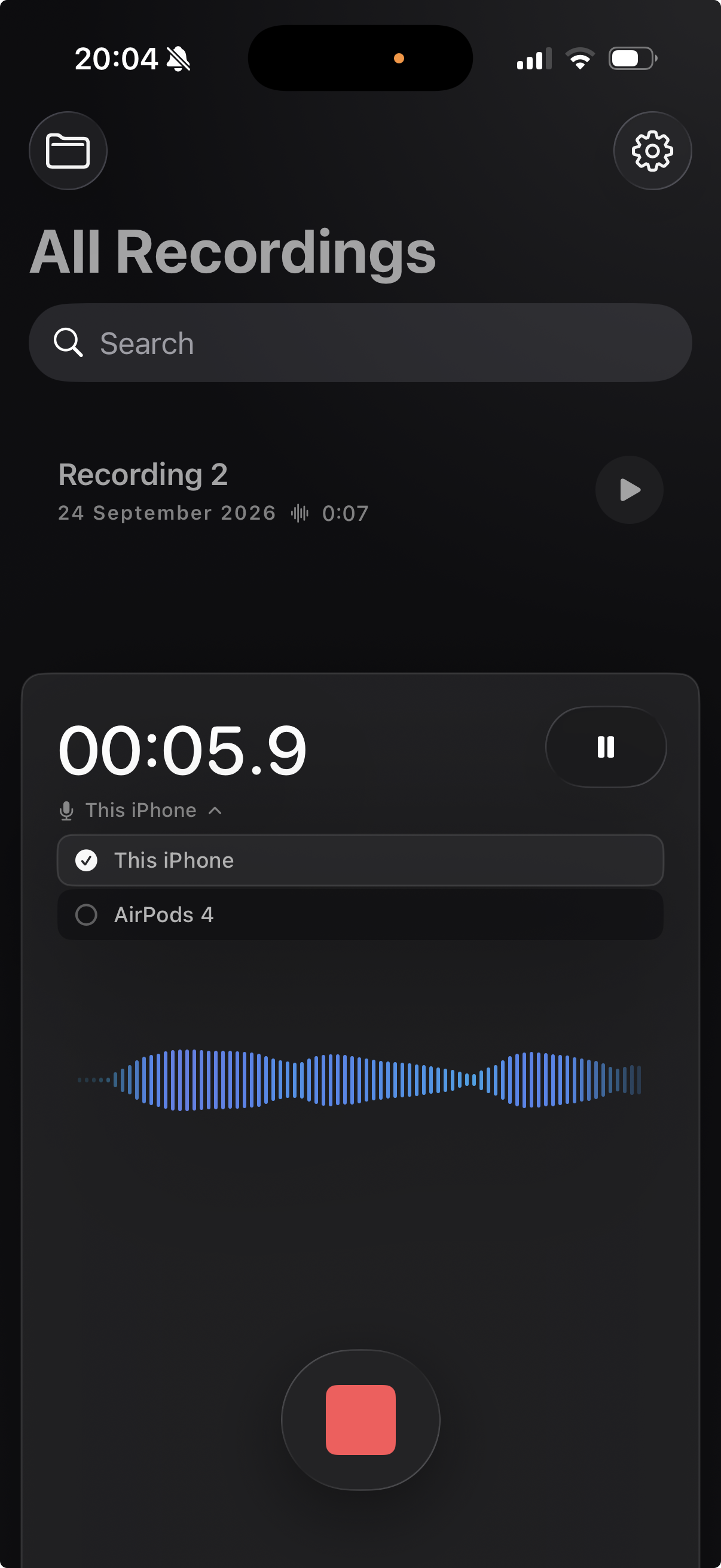 Voice Notes recording screen with iPhone and AirPods microphone choices